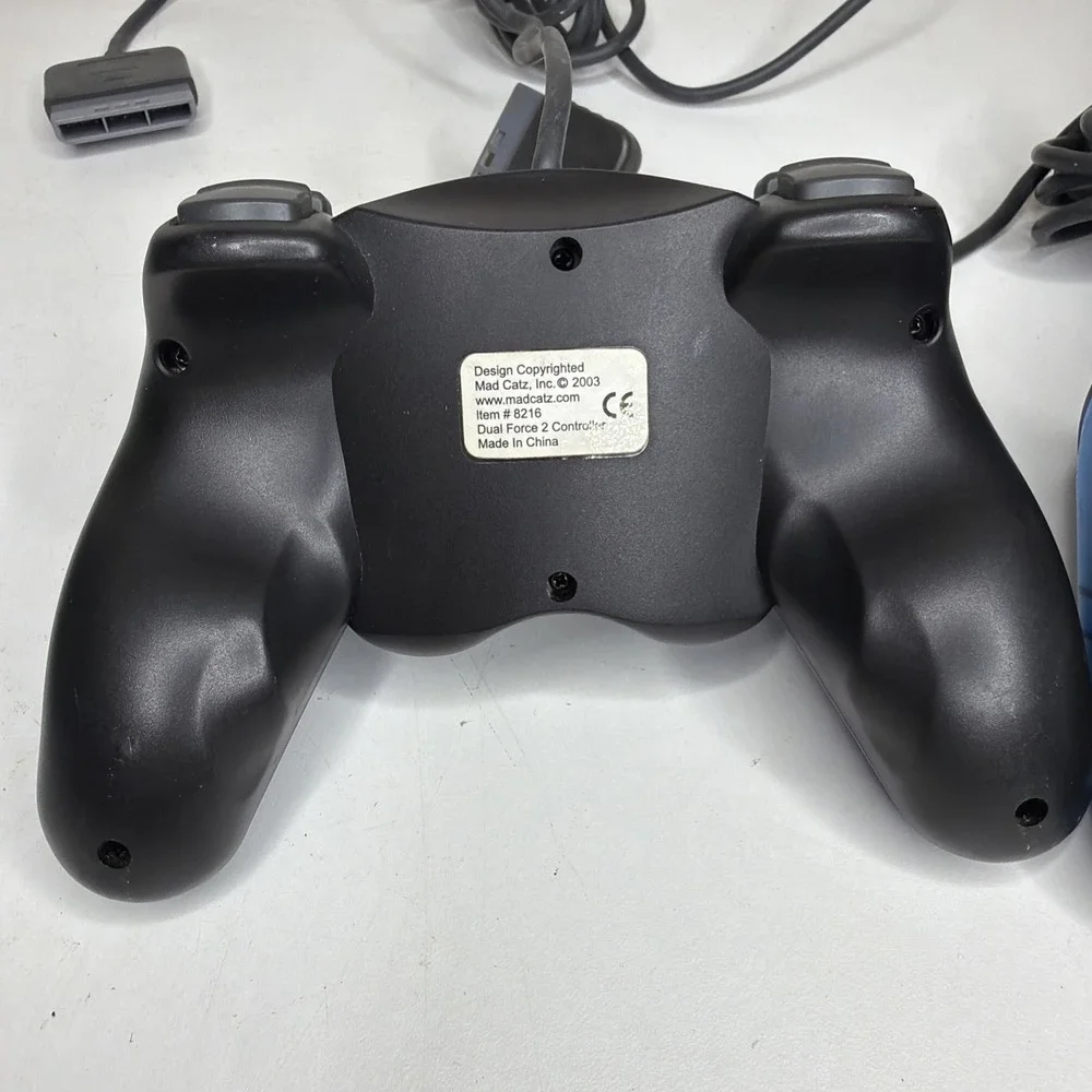 2 MadCatz 8216 Dual Force 2 Wired Gaming Controllers For Sony PlayStation 2
